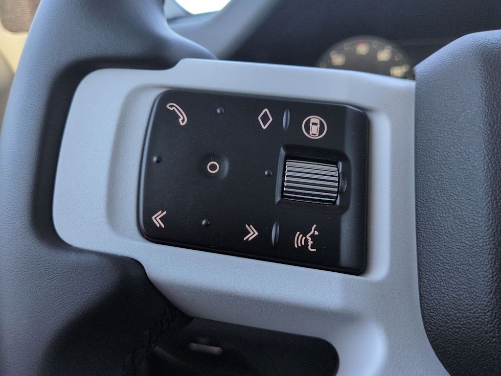 Thumbnail: 2026 Land Rover Defender - 31