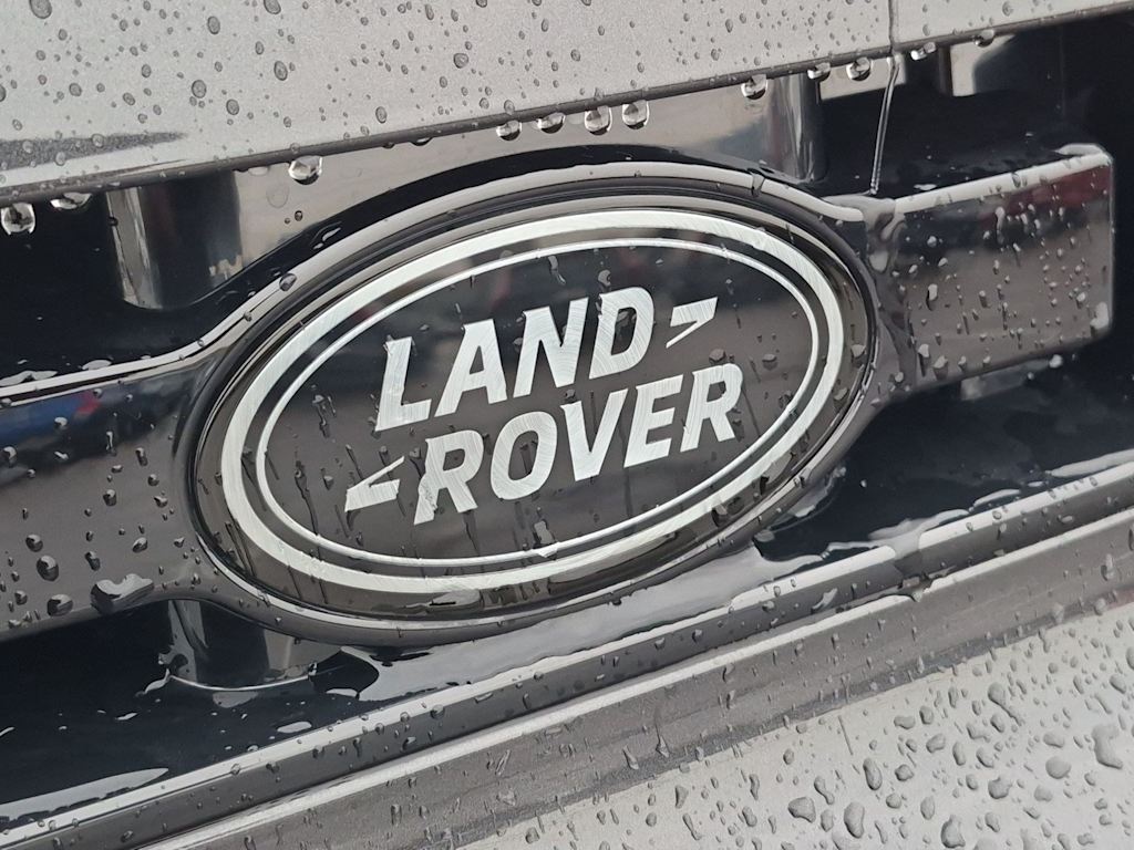 Thumbnail: 2026 Land Rover Defender - 7