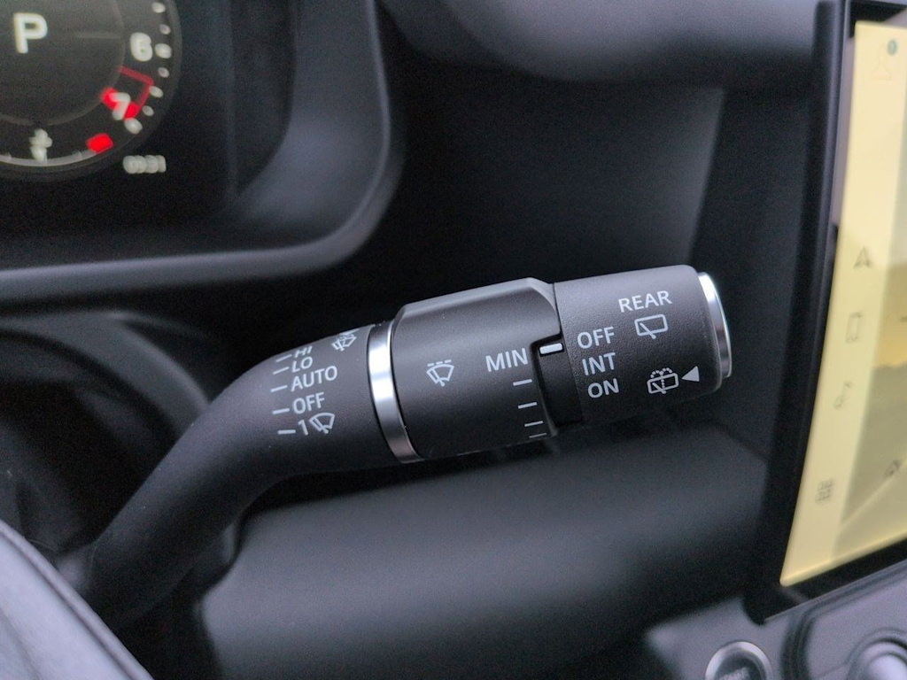 Thumbnail: 2026 Land Rover Defender - 31