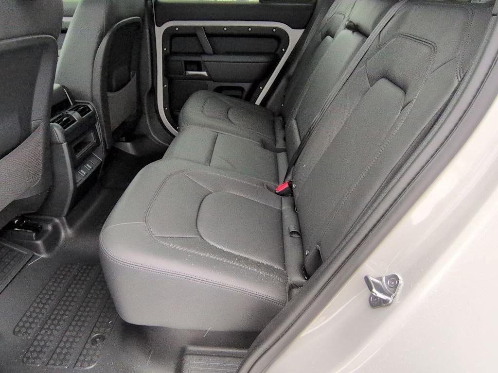 Thumbnail: 2026 Land Rover Defender - 26