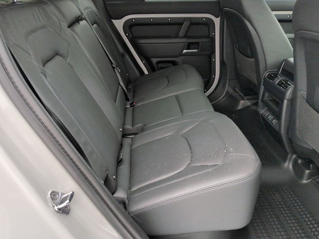 Thumbnail: 2026 Land Rover Defender - 27