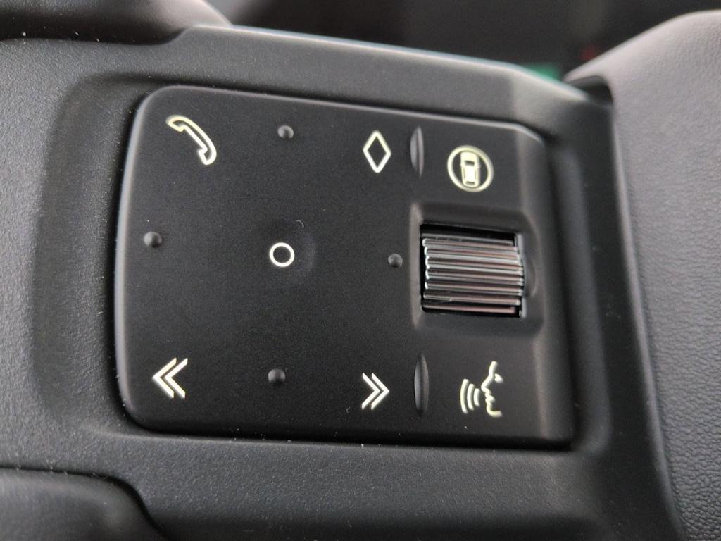 Thumbnail: 2026 Land Rover Defender - 29