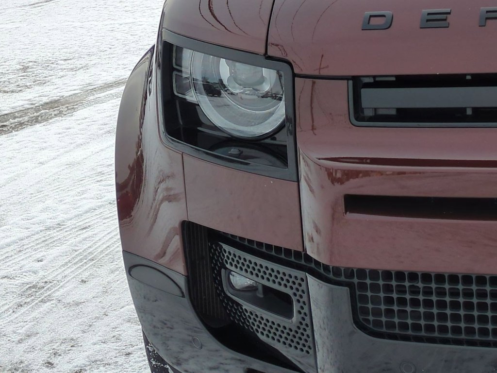 Thumbnail: 2024 Land Rover Defender - 6