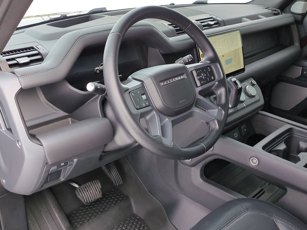 Thumbnail: 2024 Land Rover Defender - 2