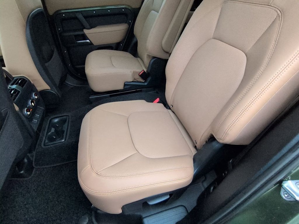 Thumbnail: 2026 Land Rover Defender - 12