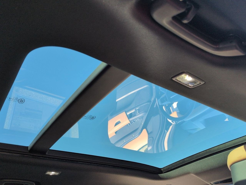 Thumbnail: 2026 Land Rover Defender - 31