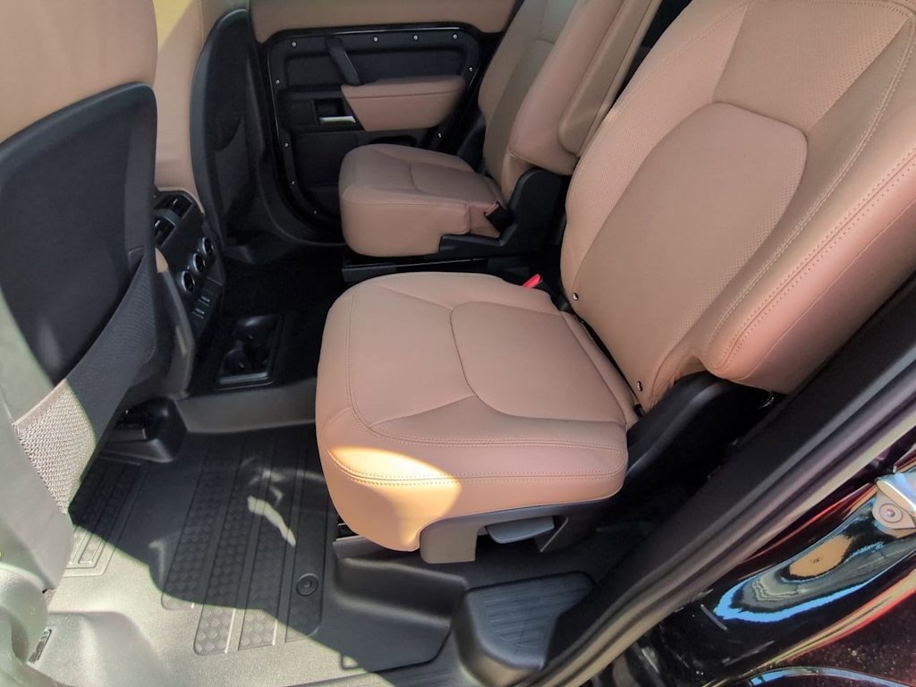 Thumbnail: 2026 Land Rover Defender - 28