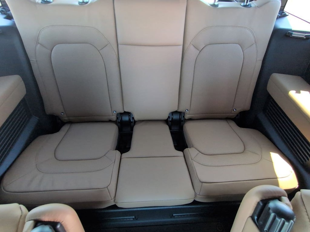 Thumbnail: 2026 Land Rover Defender - 29