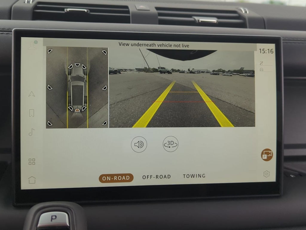 Thumbnail: 2025 Land Rover Defender - 32