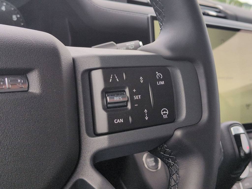 Thumbnail: 2026 Land Rover Defender - 31