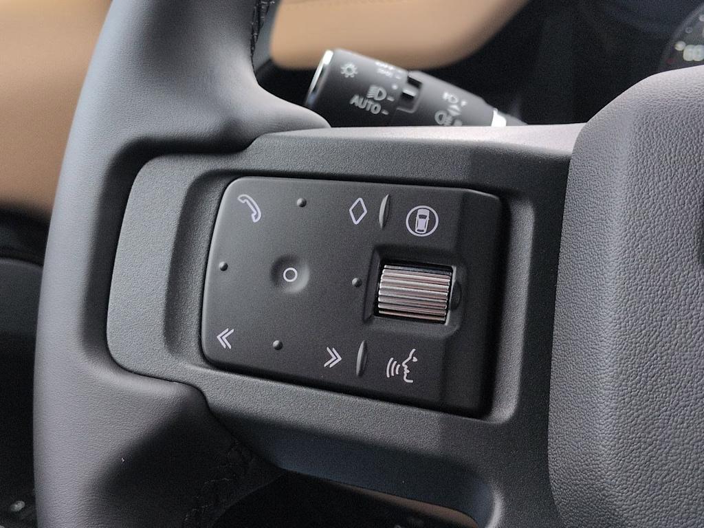 Thumbnail: 2026 Land Rover Defender - 31