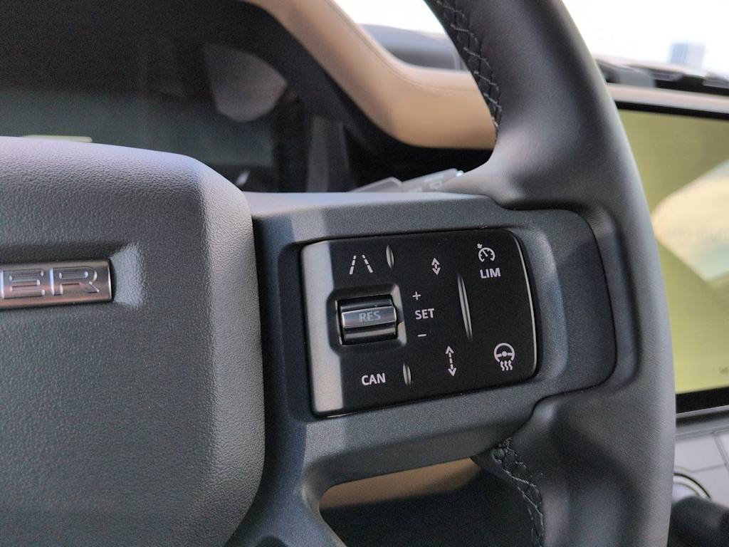 Thumbnail: 2026 Land Rover Defender - 33