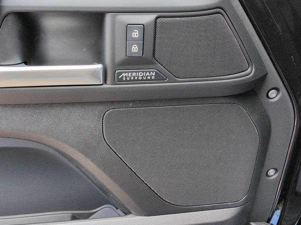 Thumbnail: 2026 Land Rover Defender - 38