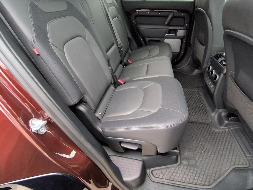 Thumbnail: 2024 Land Rover Defender - 28