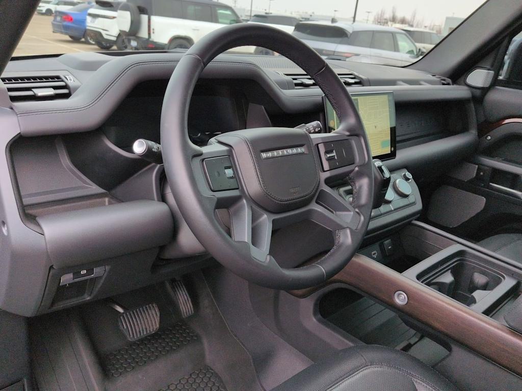 Thumbnail: 2024 Land Rover Defender - 2