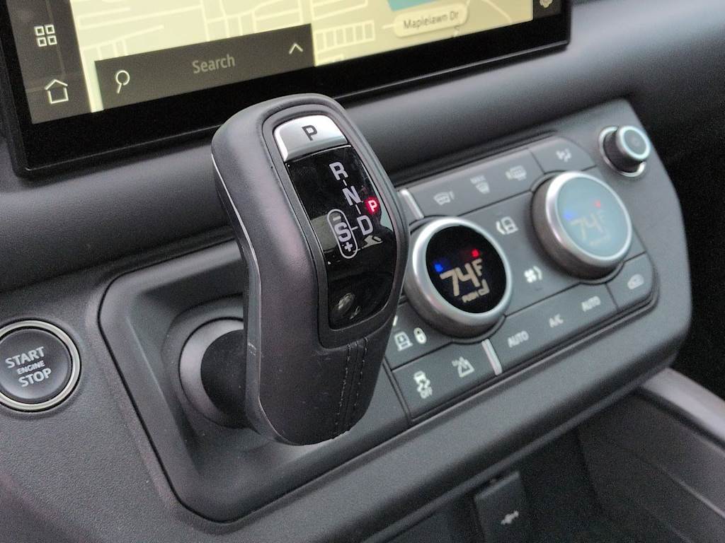 Thumbnail: 2024 Land Rover Defender - 15