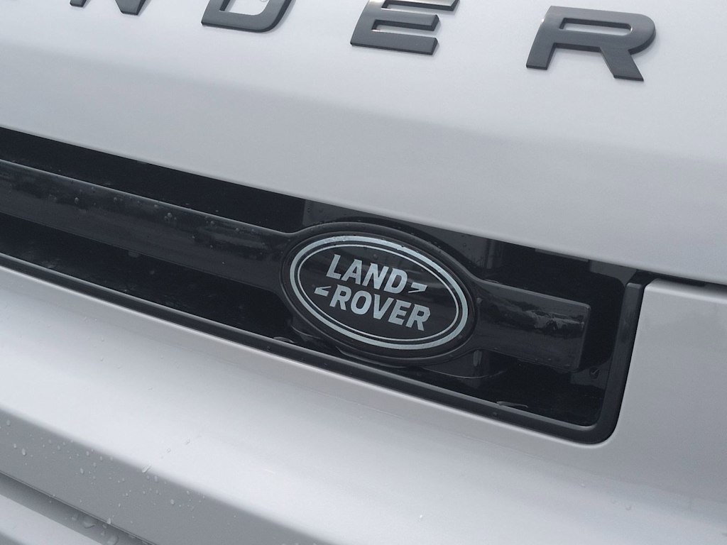 Thumbnail: 2026 Land Rover Defender - 6