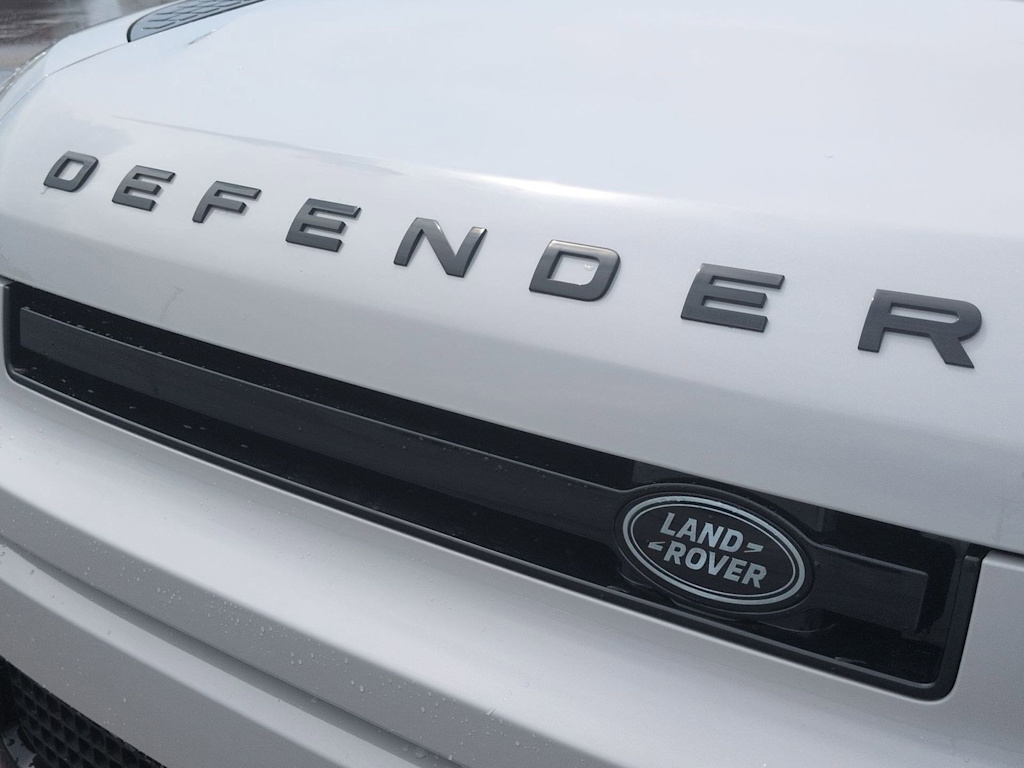 Thumbnail: 2026 Land Rover Defender - 24