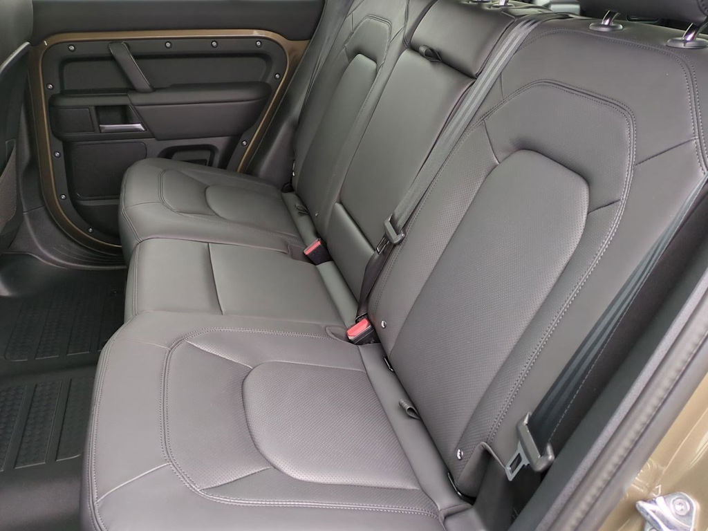 Thumbnail: 2025 Land Rover Defender - 26