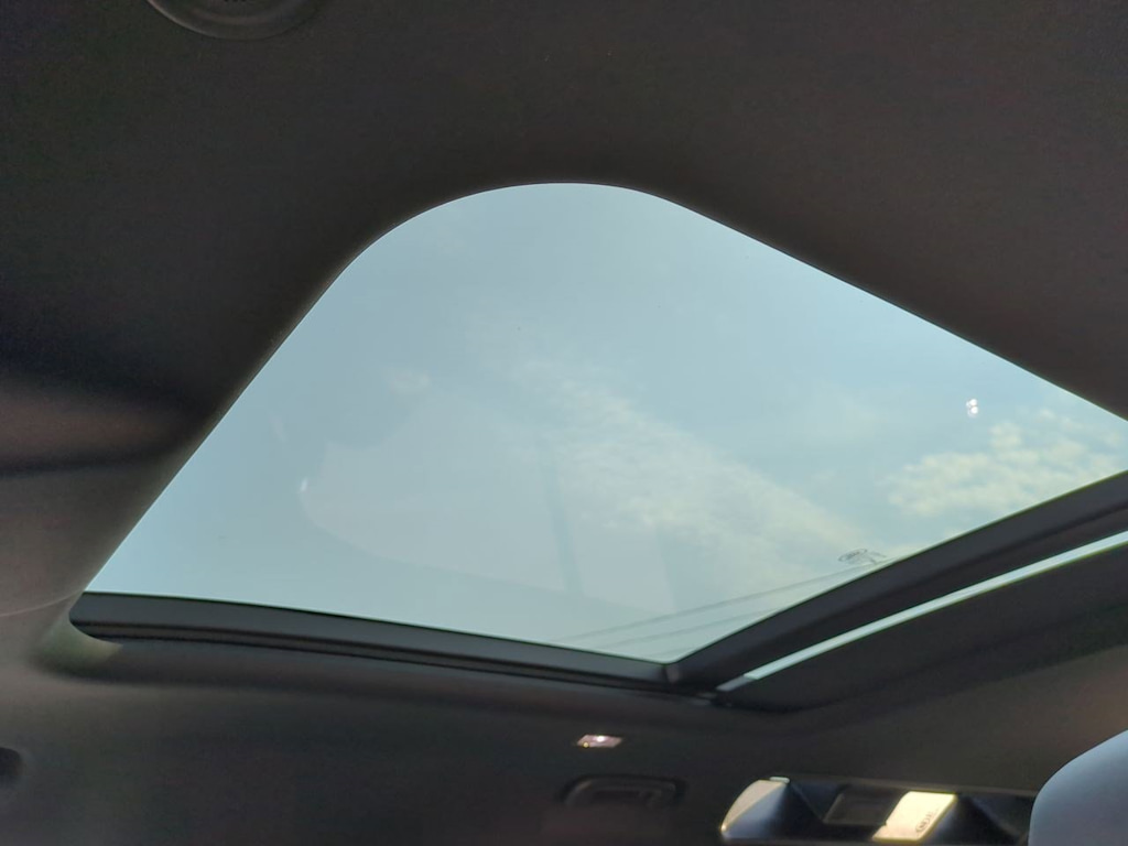 Thumbnail: 2025 Land Rover Defender - 26