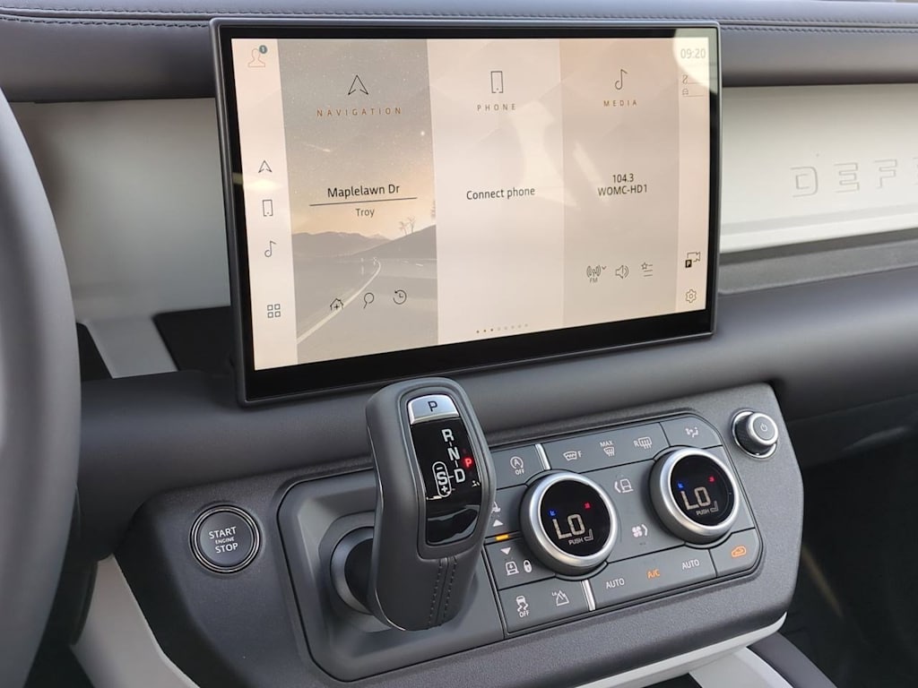 Thumbnail: 2025 Land Rover Defender - 14