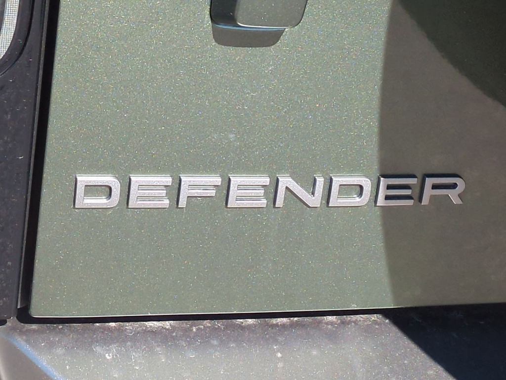 Thumbnail: 2026 Land Rover Defender - 24