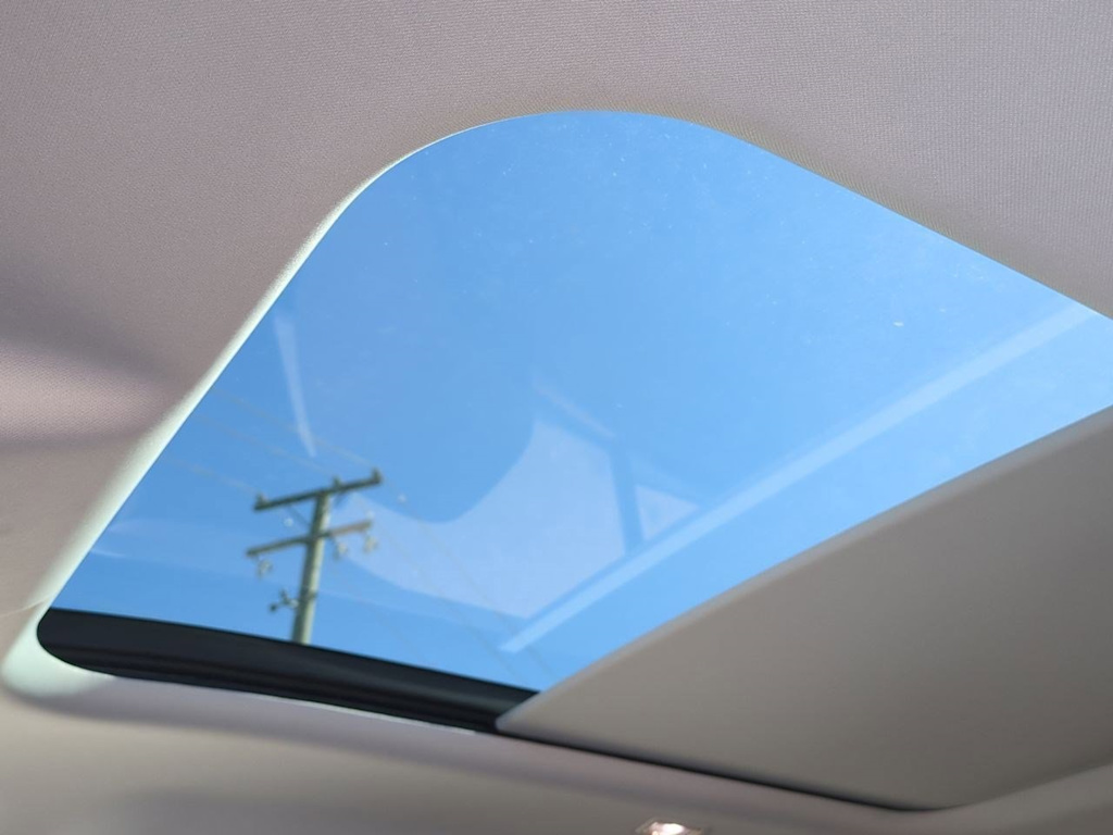 Thumbnail: 2026 Land Rover Defender - 26