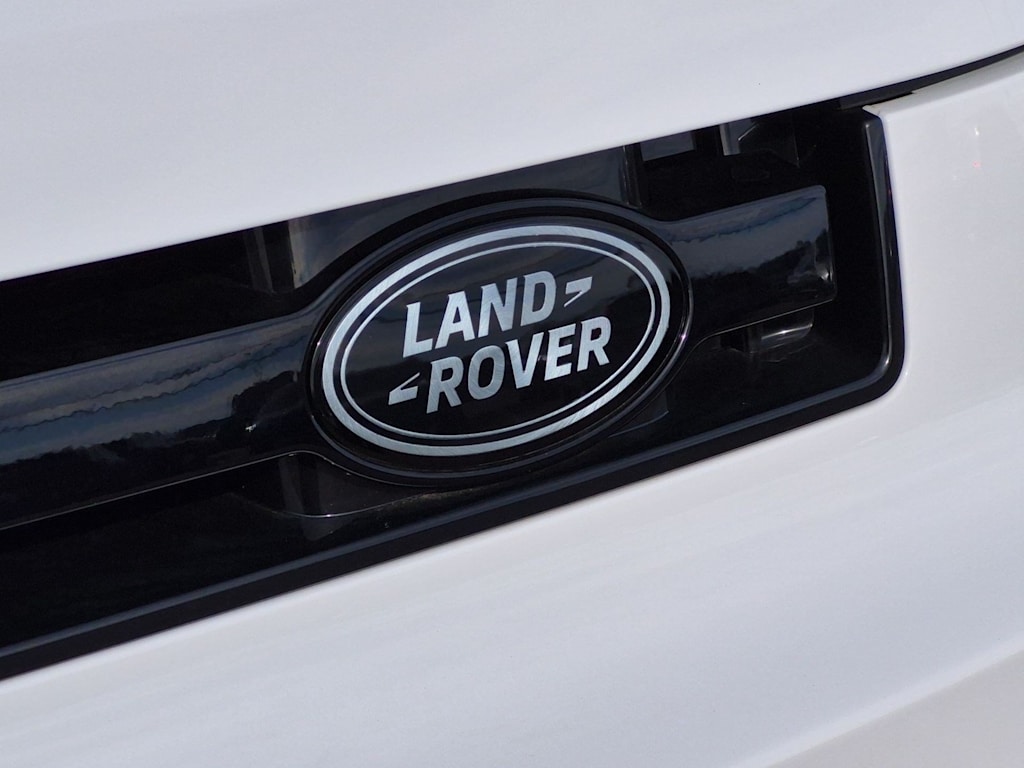 Thumbnail: 2026 Land Rover Defender - 6