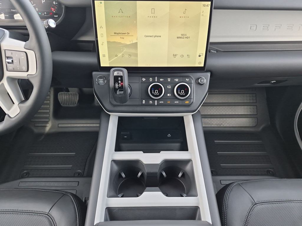 Thumbnail: 2026 Land Rover Defender - 32