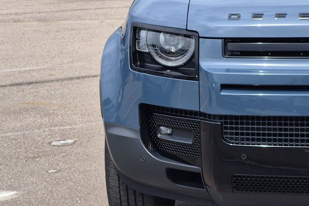 Thumbnail: 2024 Land Rover Defender - 6