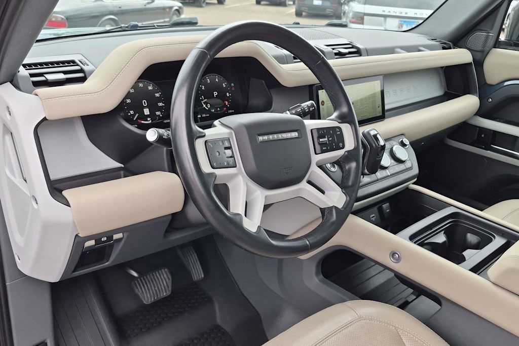 Thumbnail: 2024 Land Rover Defender - 2