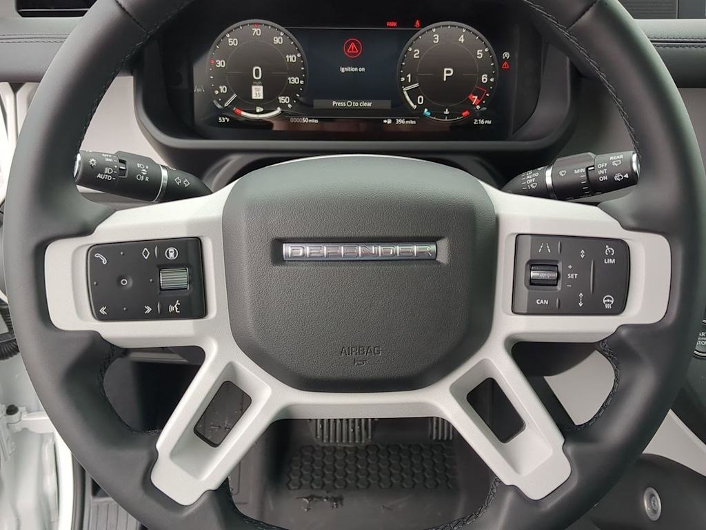 2025 Land Rover Defender 110 29