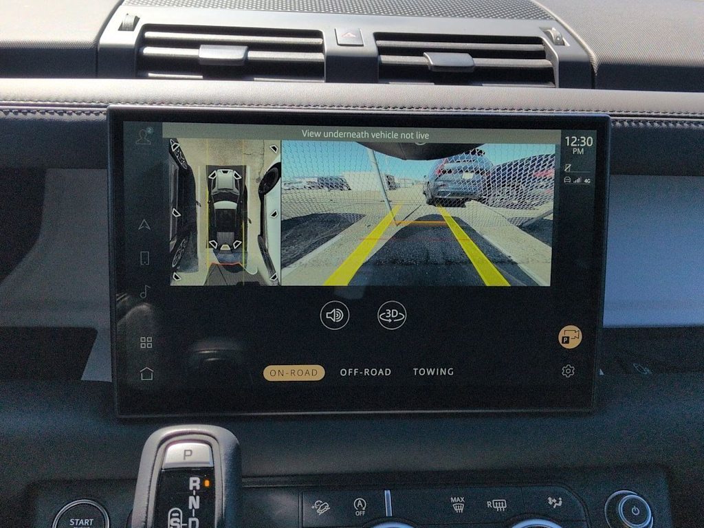 Thumbnail: 2025 Land Rover Defender - 35