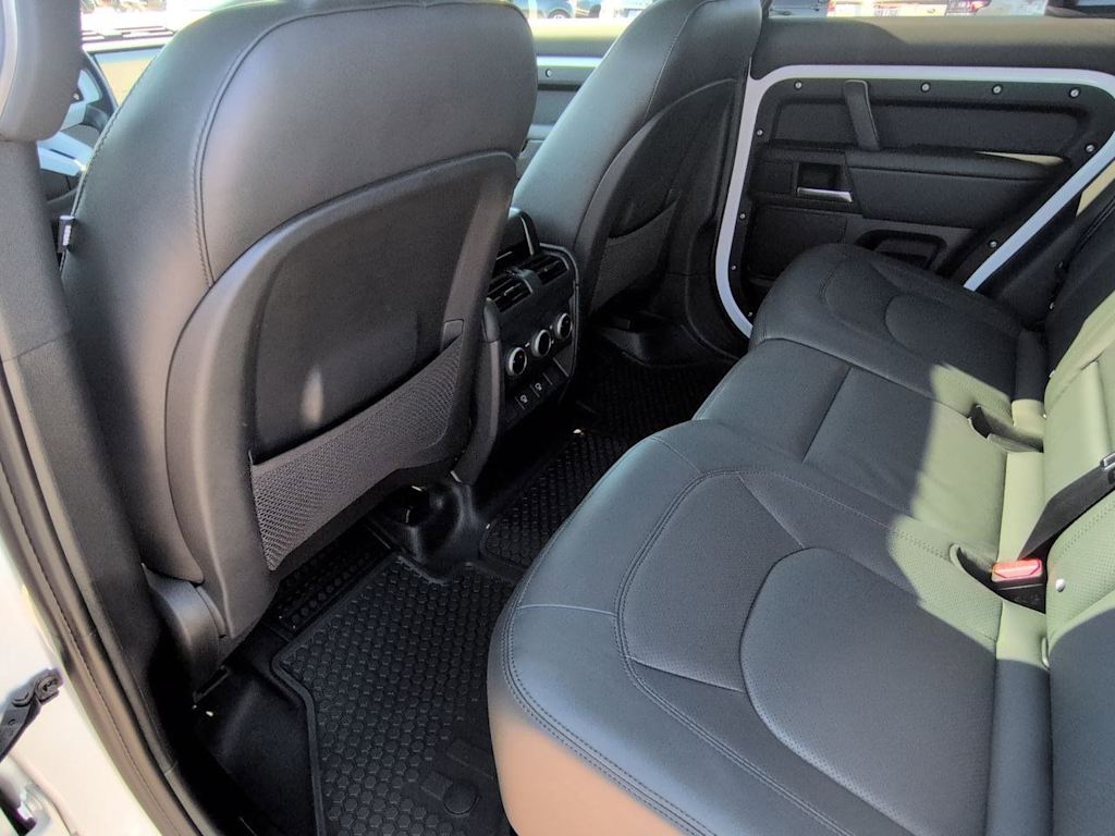 Thumbnail: 2025 Land Rover Defender - 12