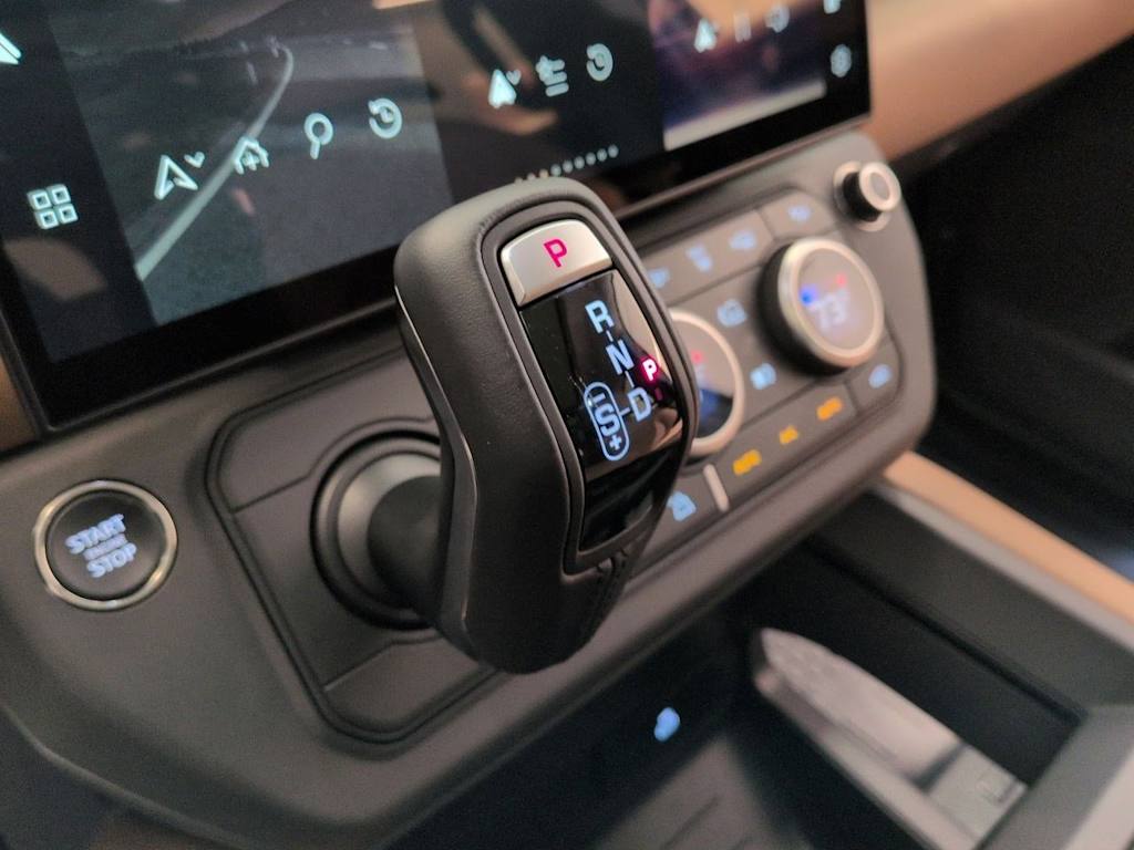 Thumbnail: 2026 Land Rover Defender - 14