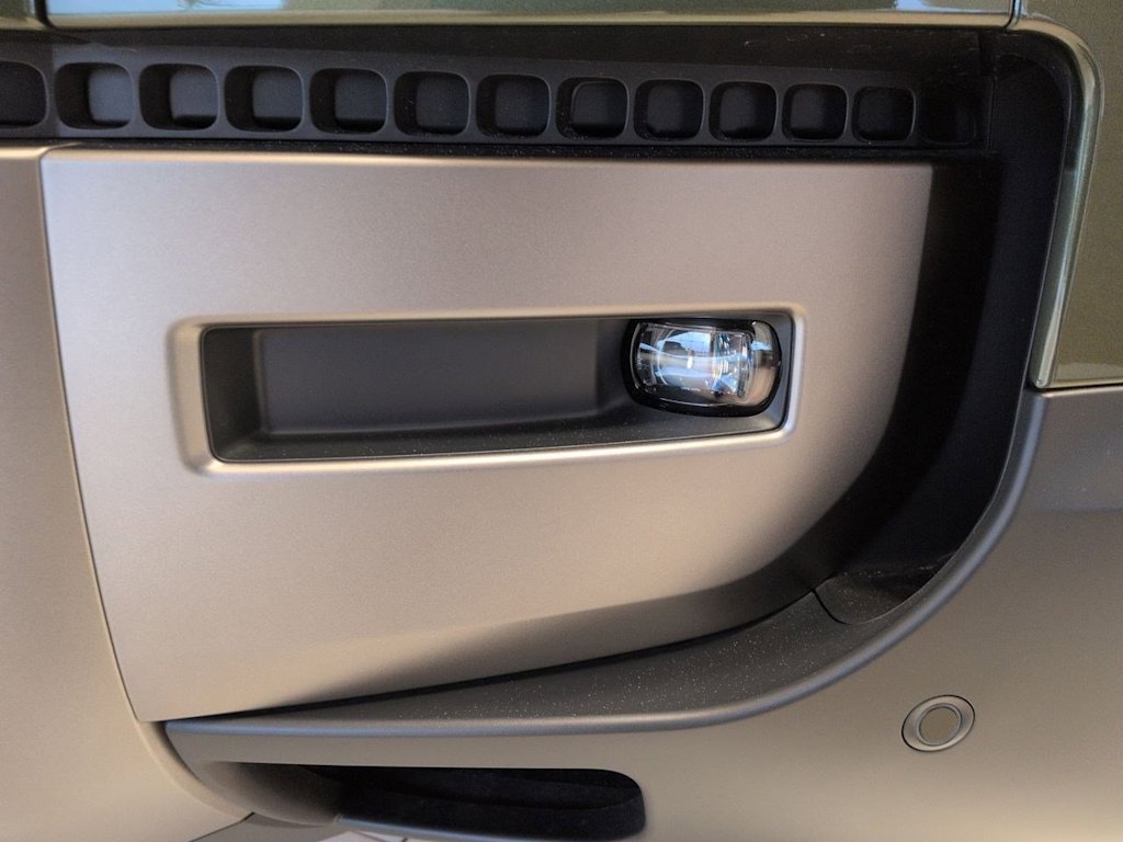 Thumbnail: 2026 Land Rover Defender - 25