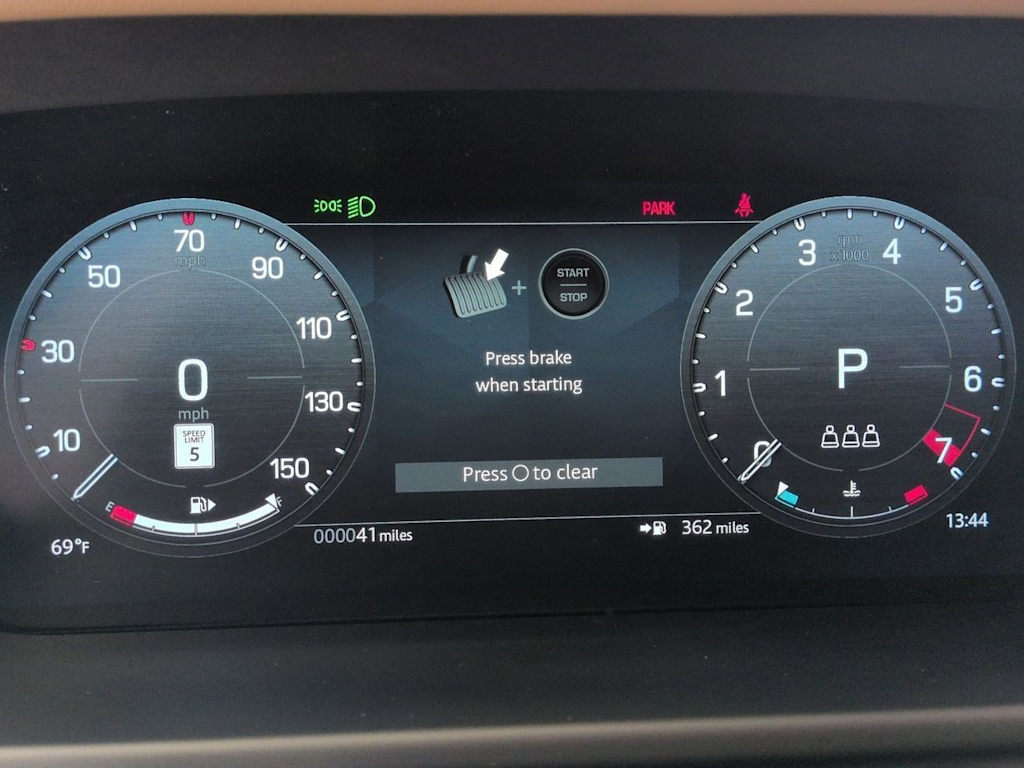 Thumbnail: 2026 Land Rover Defender - 17