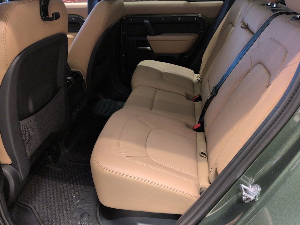 Thumbnail: 2026 Land Rover Defender - 12