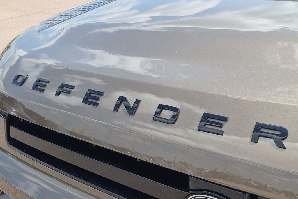 Thumbnail: 2026 Land Rover Defender - 24