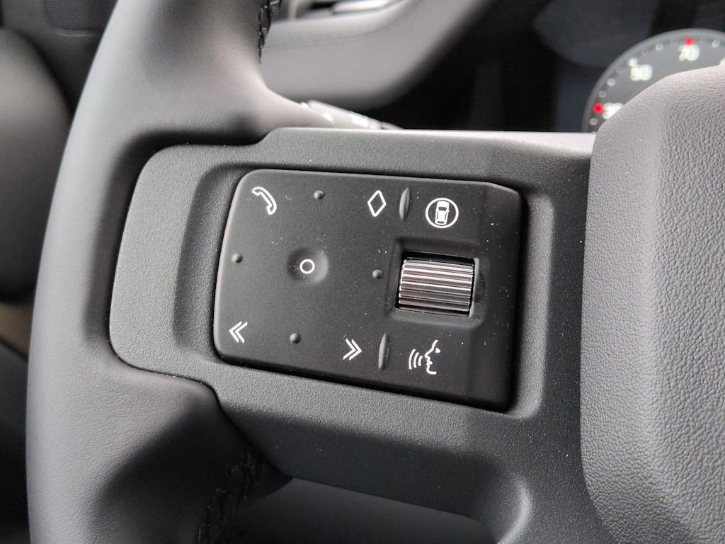Thumbnail: 2026 Land Rover Defender - 30
