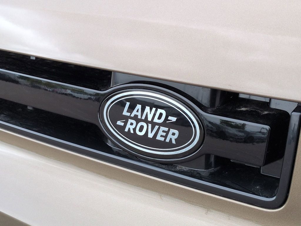 Thumbnail: 2026 Land Rover Defender - 6