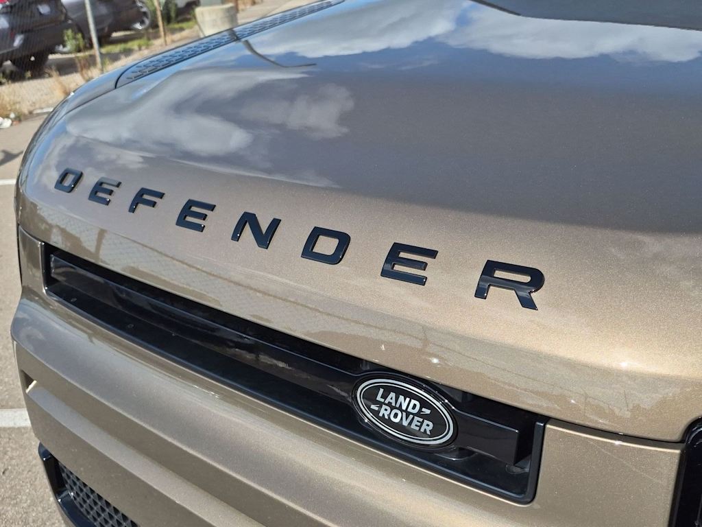 Thumbnail: 2026 Land Rover Defender - 24