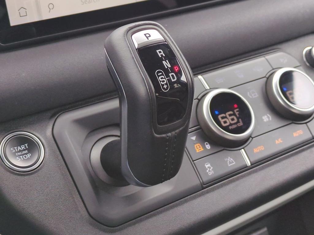 Thumbnail: 2023 Land Rover Defender - 35