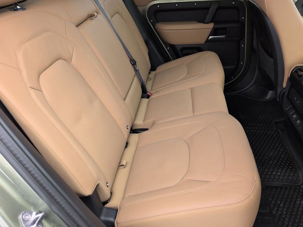 Thumbnail: 2025 Land Rover Defender - 11