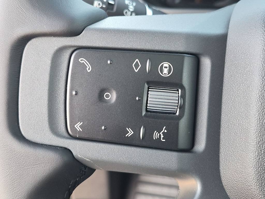 Thumbnail: 2026 Land Rover Defender - 23