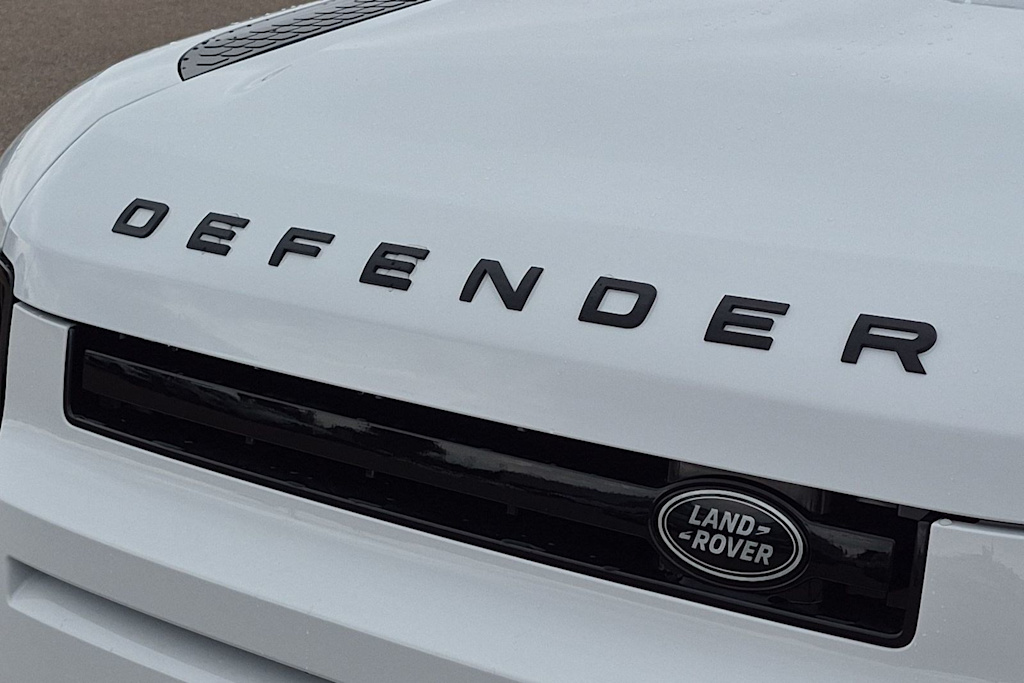 Thumbnail: 2026 Land Rover Defender - 24