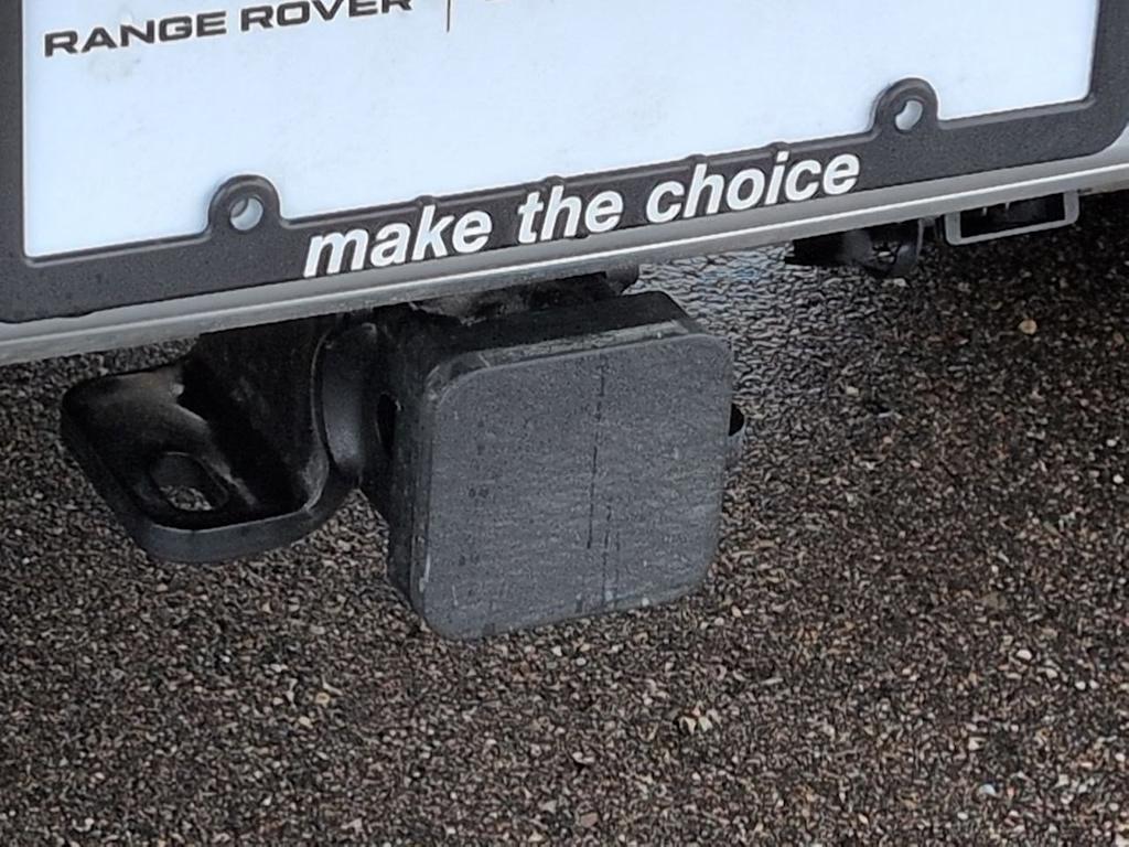 Thumbnail: 2025 Land Rover Defender - 38