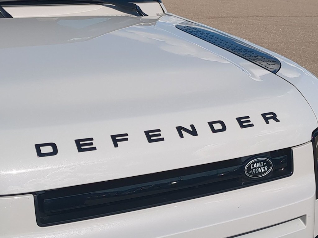Thumbnail: 2026 Land Rover Defender - 23