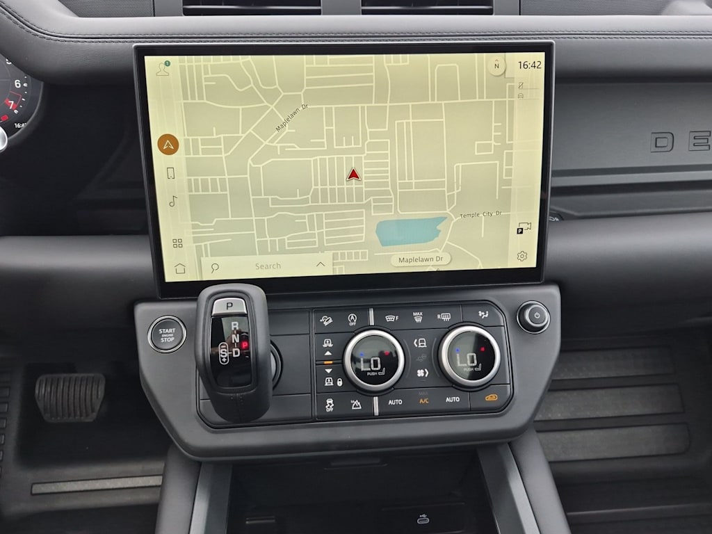 Thumbnail: 2026 Land Rover Defender - 14