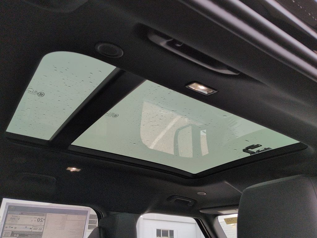 Thumbnail: 2026 Land Rover Defender - 28